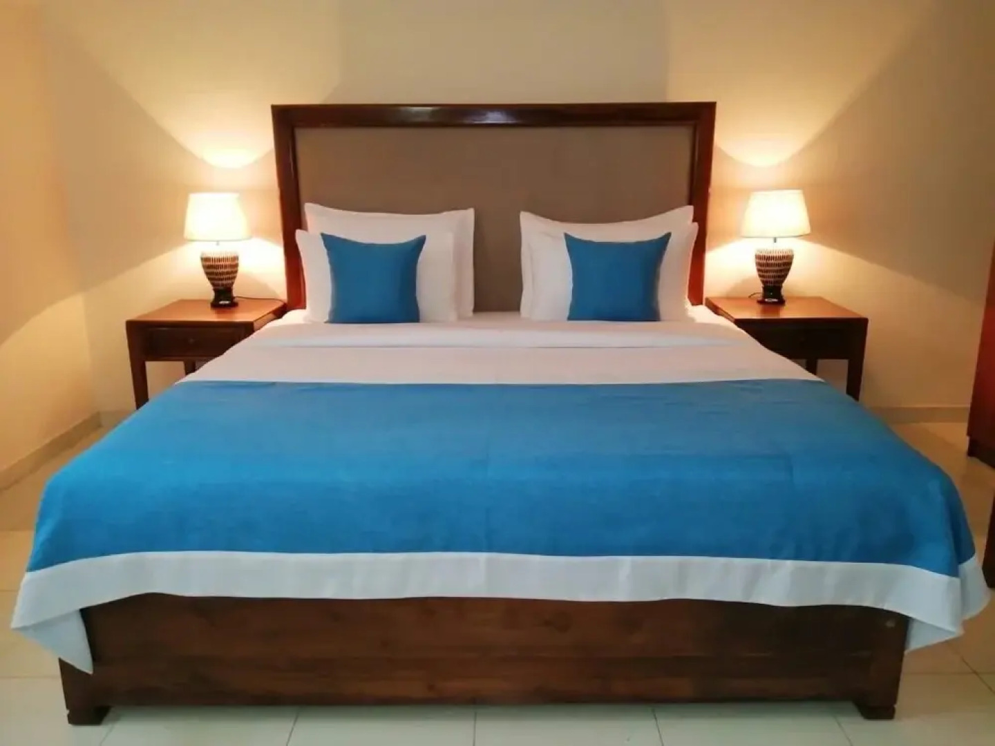 NALENDRA Beachfront villa