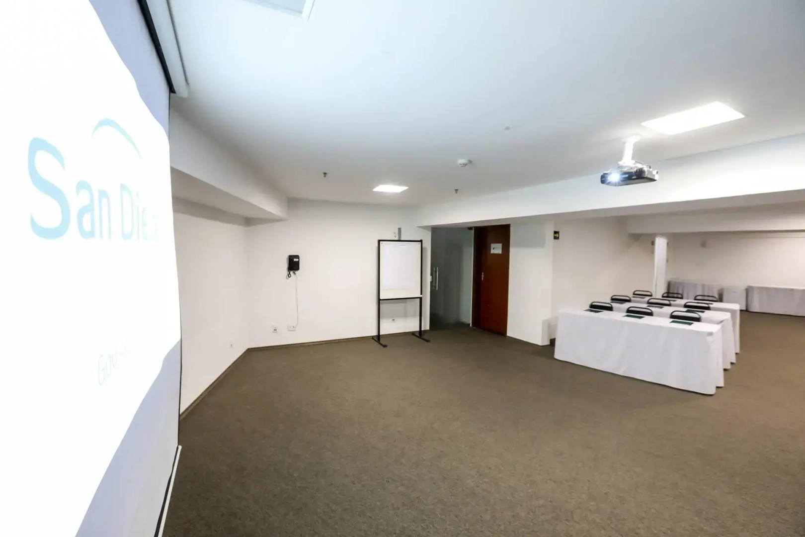 San Diego Suites Governador Valadares