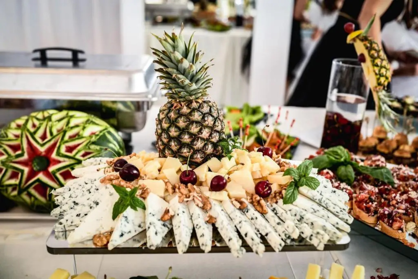 Radio Cafe Kanal 77 Hotel