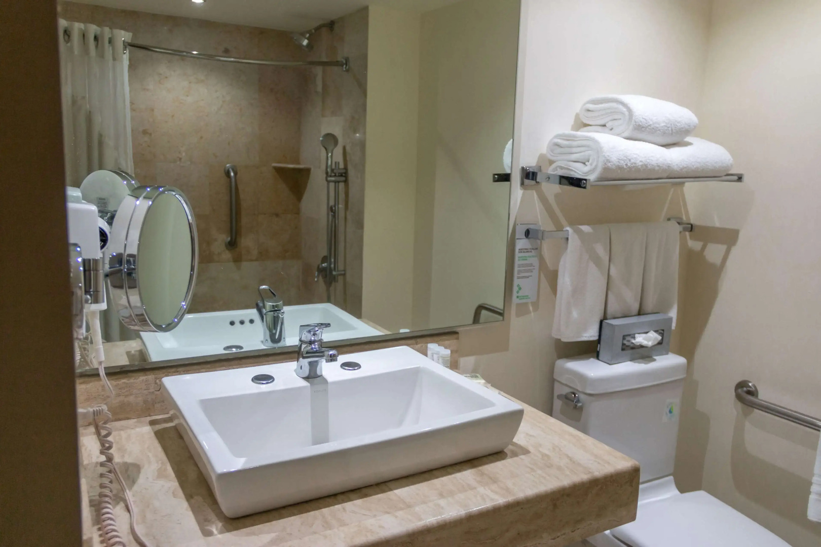 Wyndham Garden Guadalajara Expo