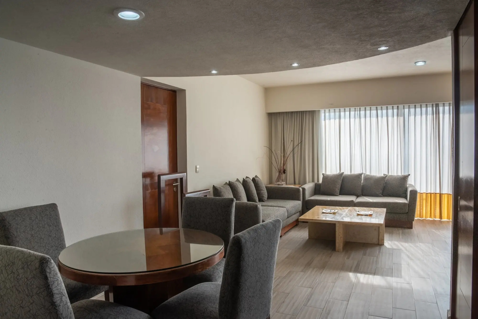 Real Inn Guadalajara Expo