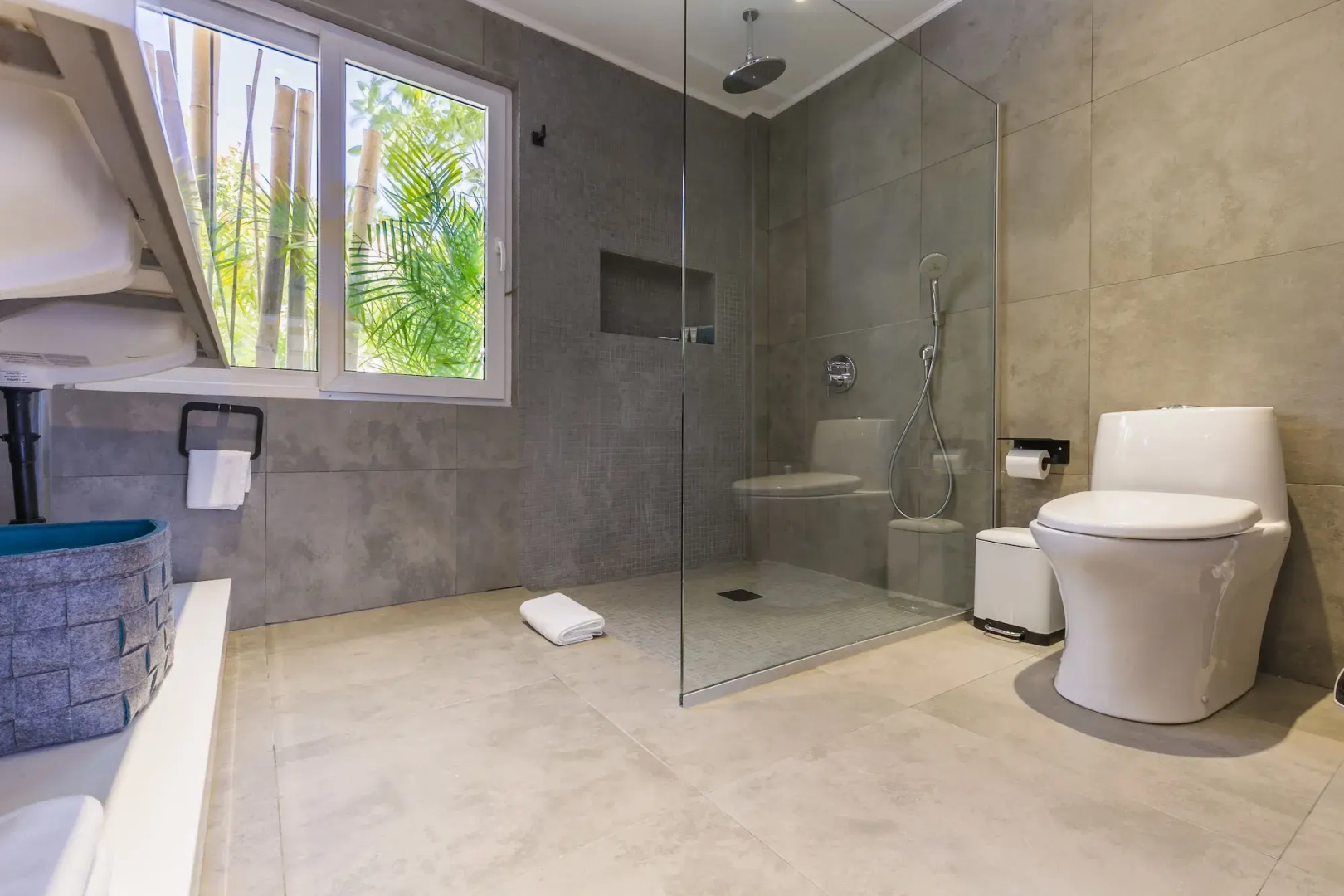 Boca Catalina Modern Villa