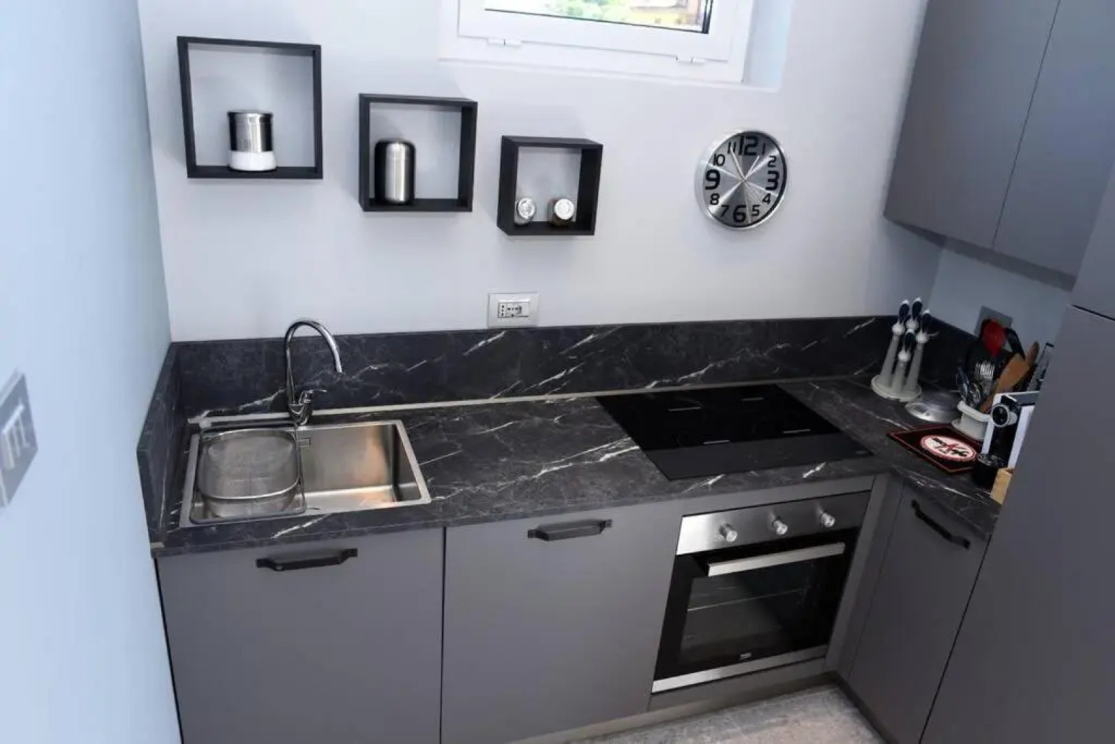 Central River Apartment