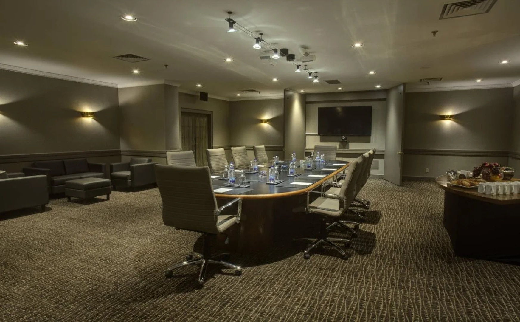 Delta Hotels by Marriott Toronto Airport & Conference Centre