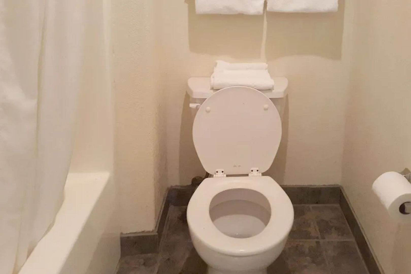 Budget Host Inn Tombstone