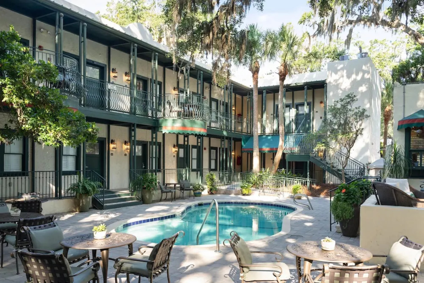 Village Inn and Pub - Adults Only