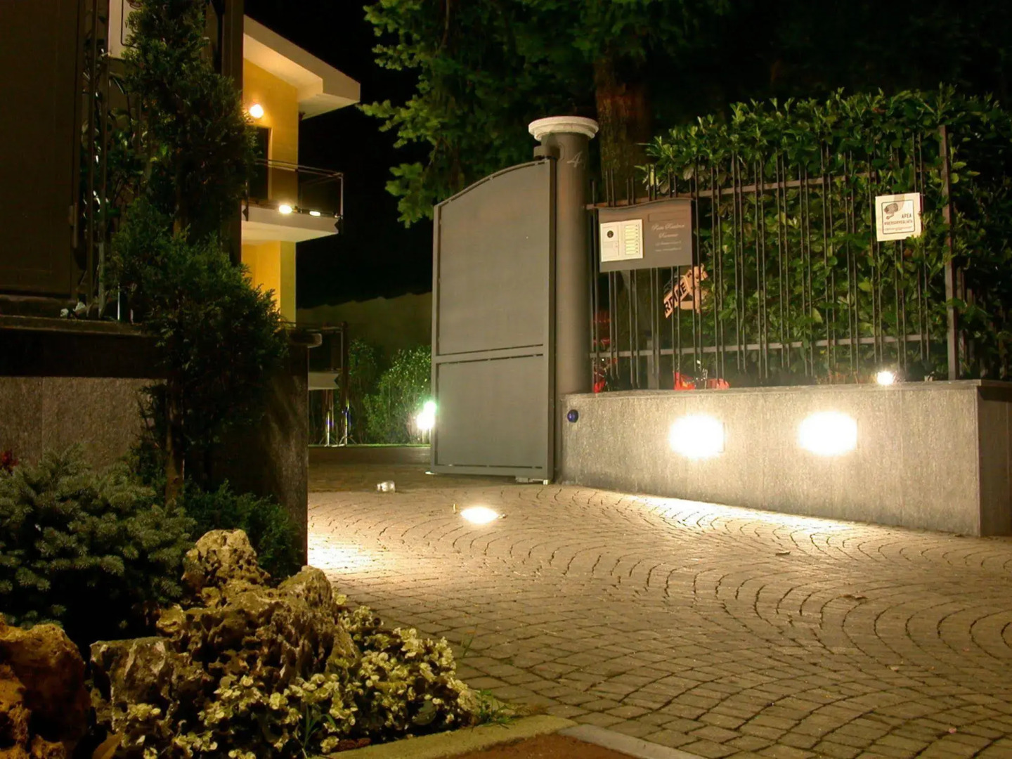 Rosta Residence Ranverso