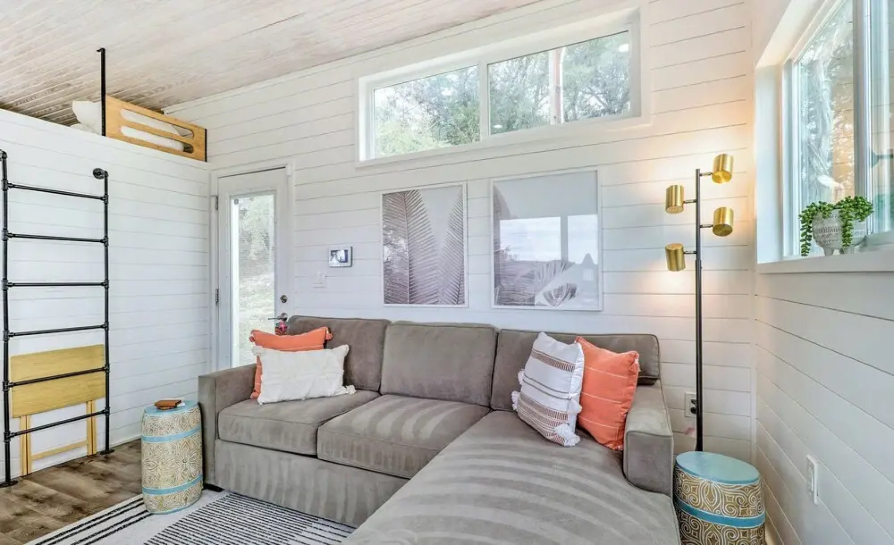 Updated Texas Tiny Home Rental on Lake Travis