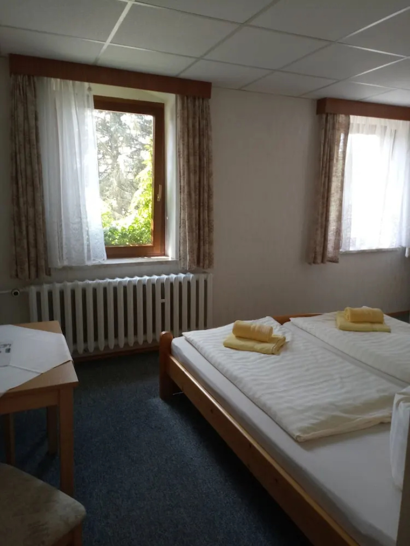 Zur Linde Hotel
