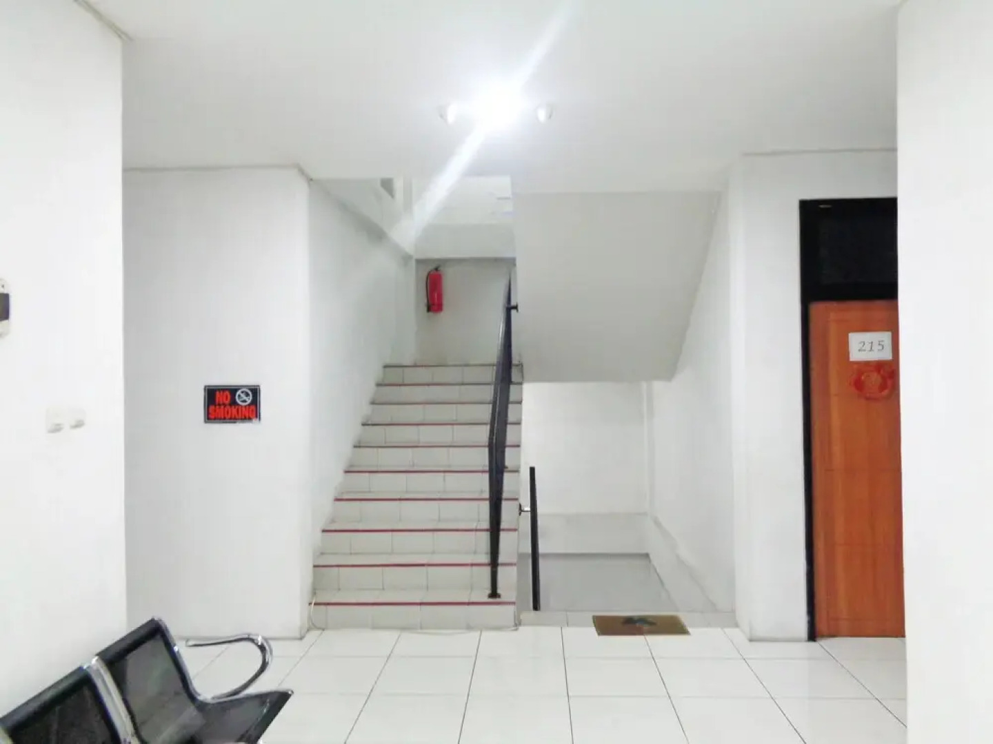 Oyo 2130 Magnolia Residence