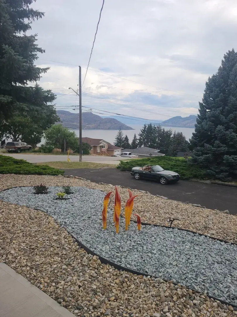 The Chirping Cricket Bed & Breakfast