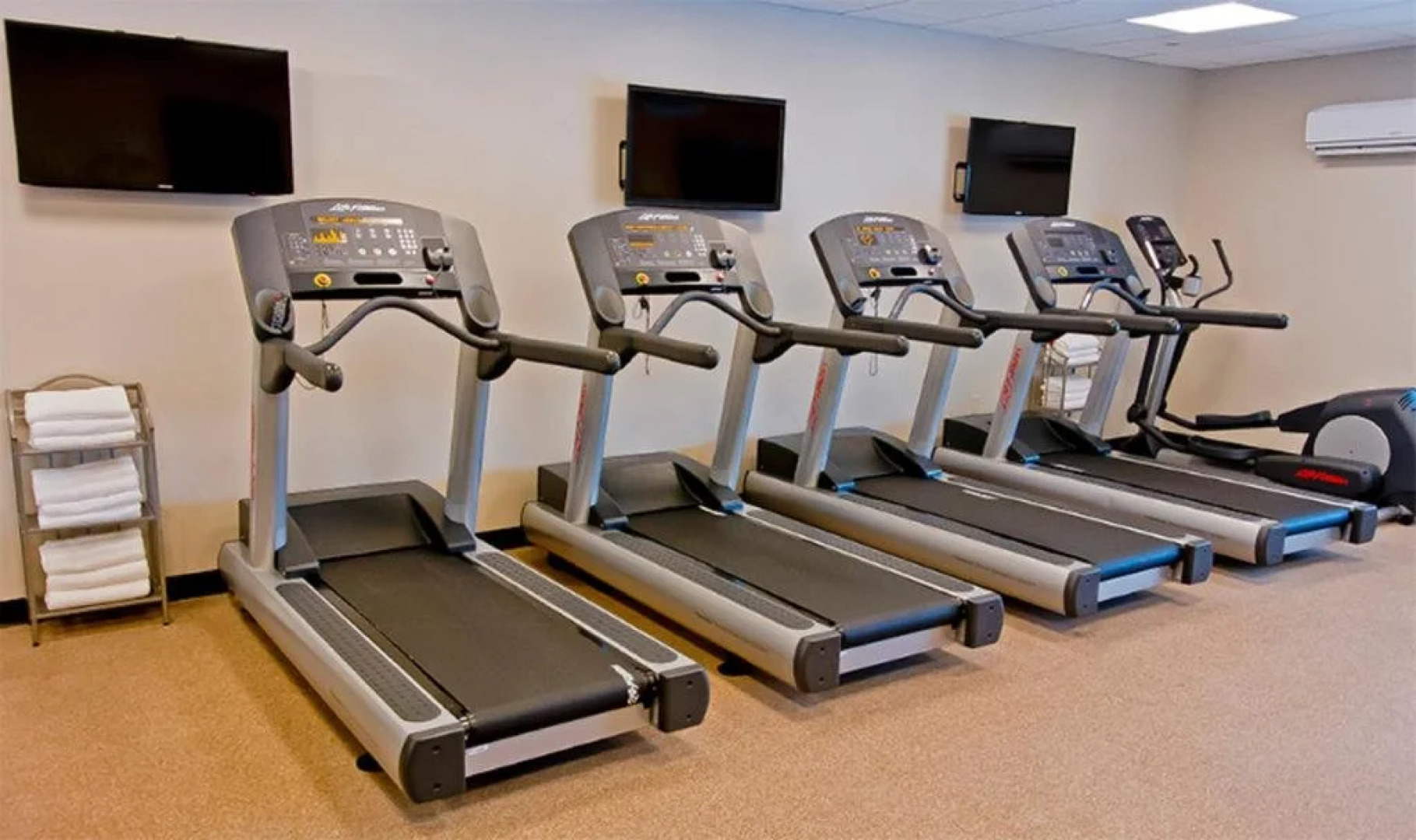 Bushkill Inn & Conference Center