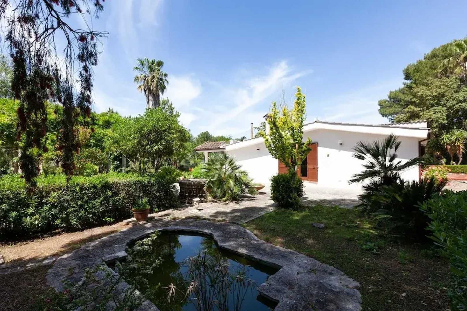 Villa Carmen With Garden And Pool