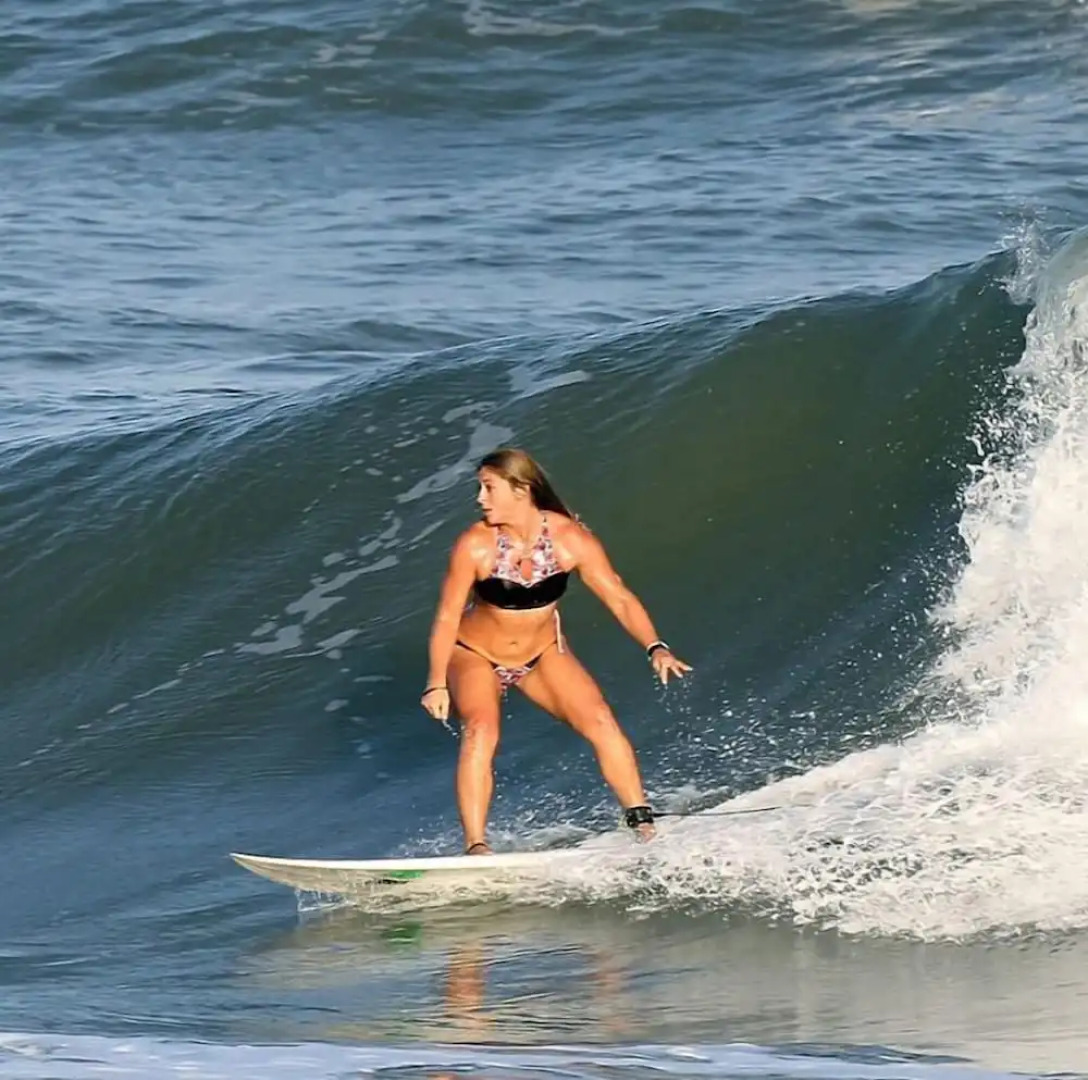 Surf Break at Paunch