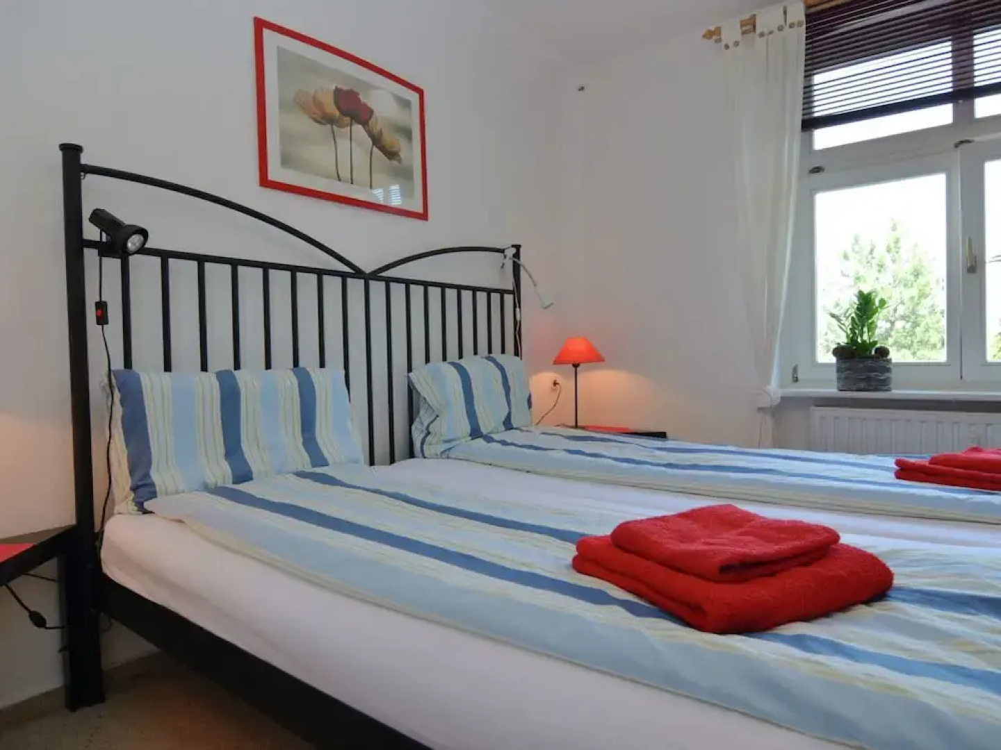 Modern Holiday Home With Bad Suderode View