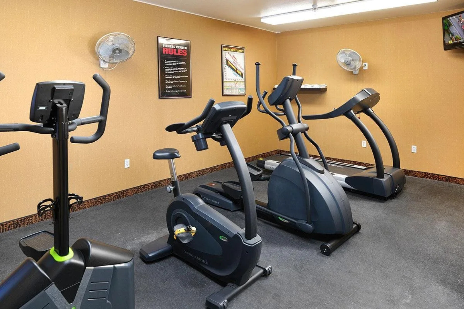 Crystal Inn Hotel & Suites West Valley City