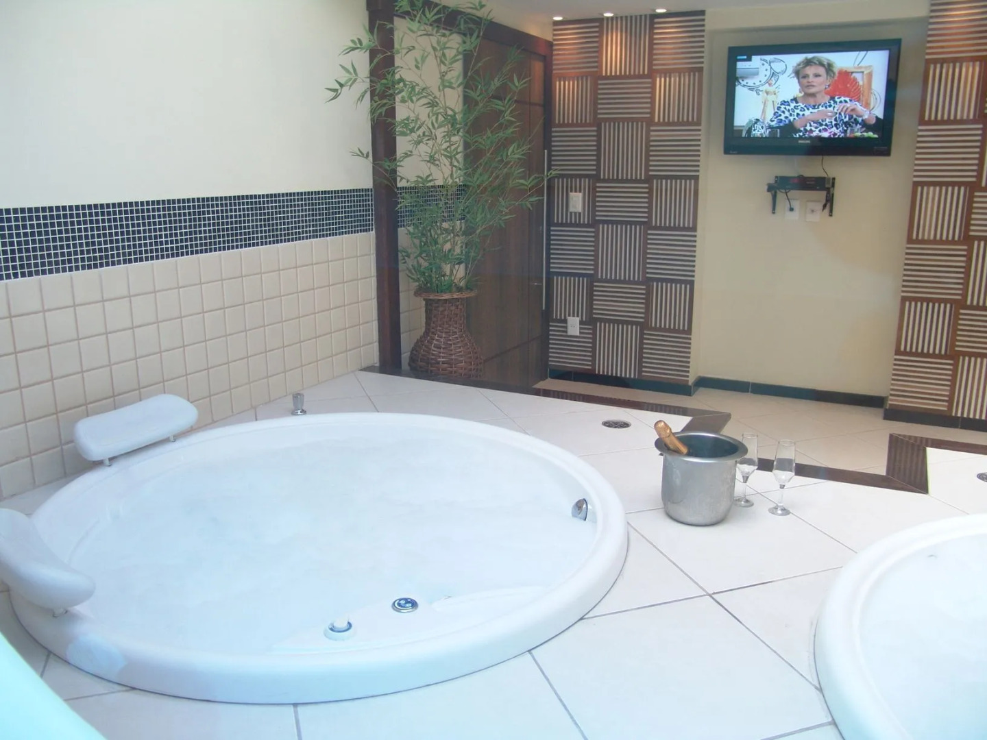 Panorama Tower Hotel