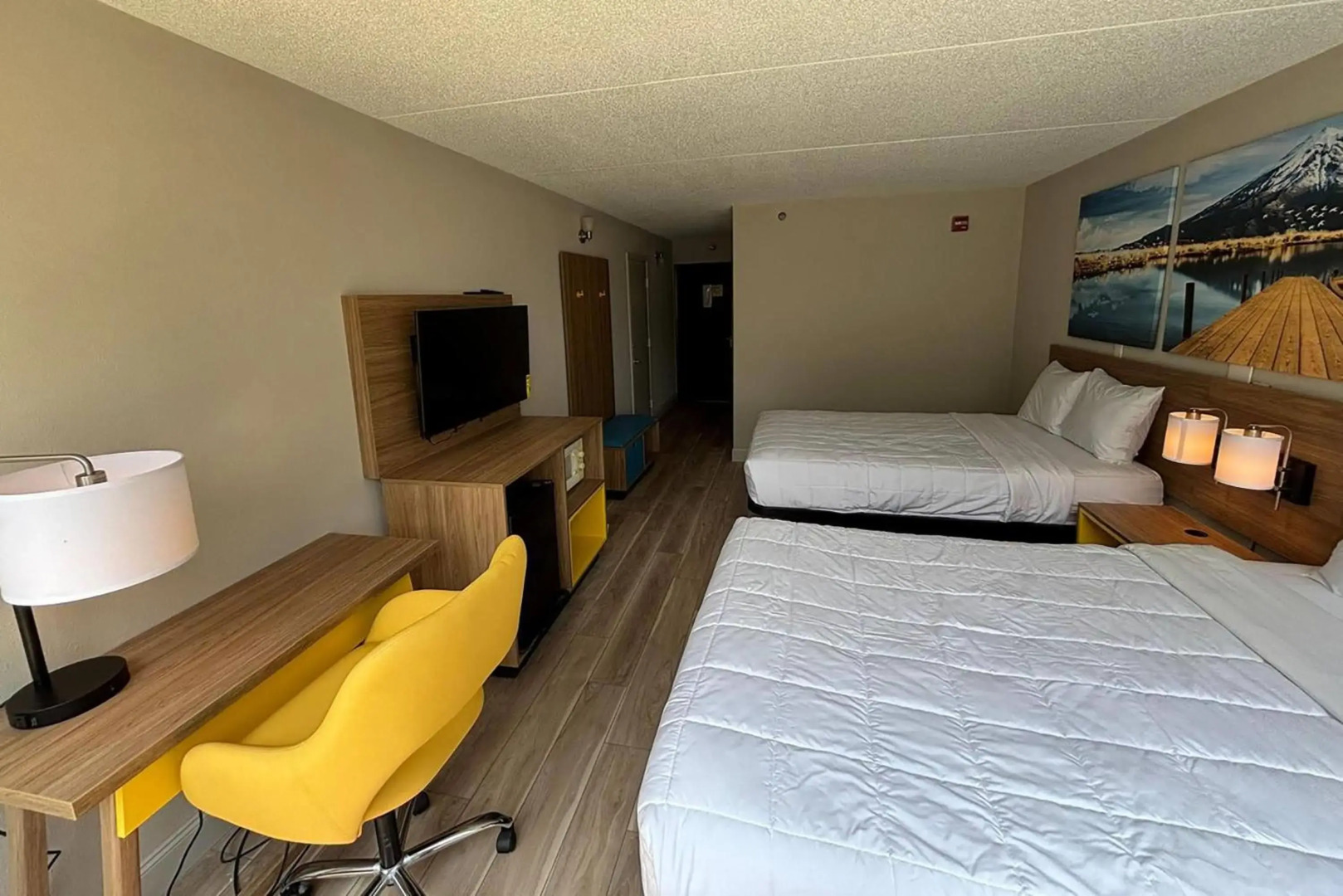 Days Hotel by Wyndham Williamsburg I-64