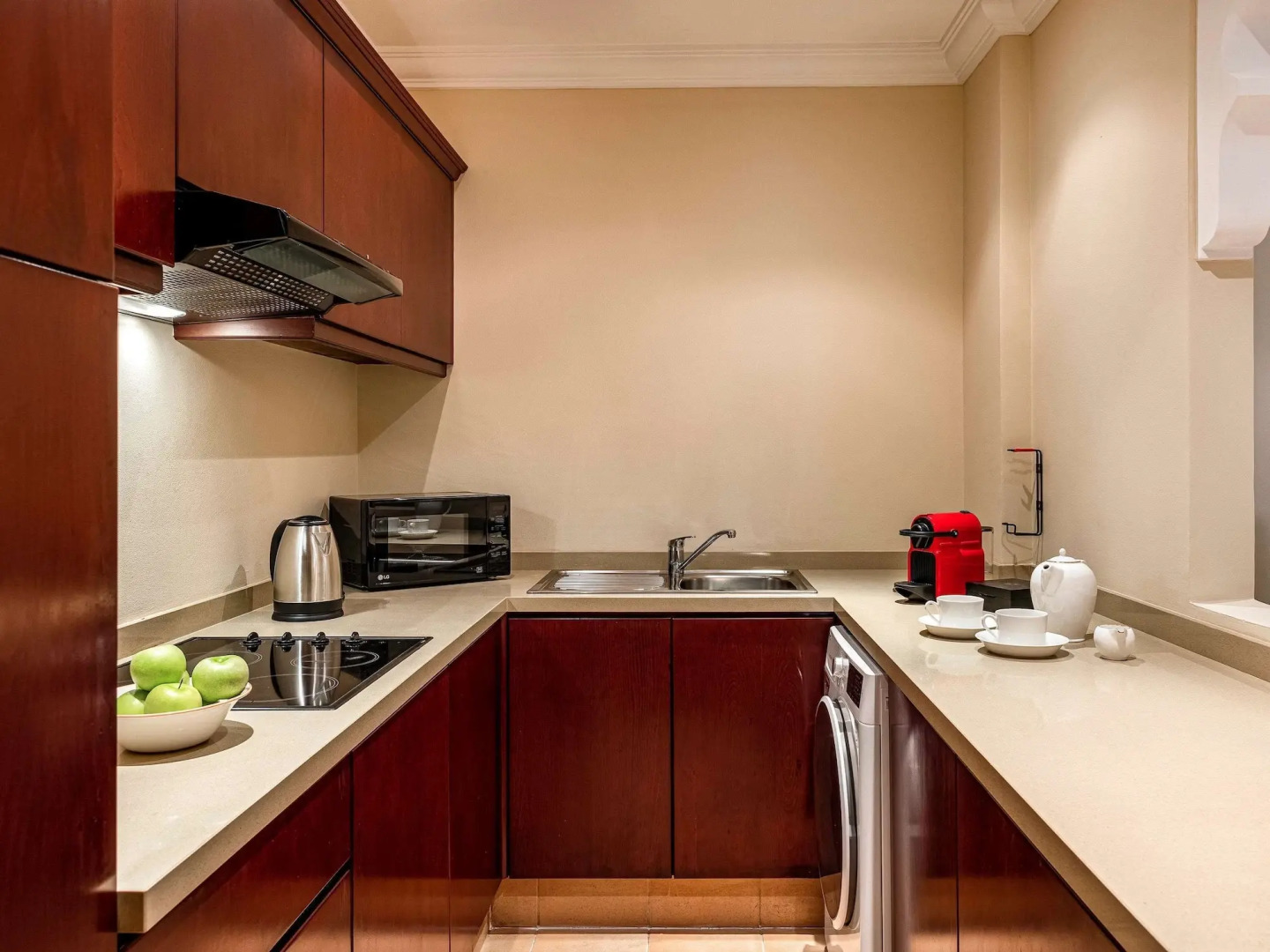Mercure Grand Hotel Seef - All Suites
