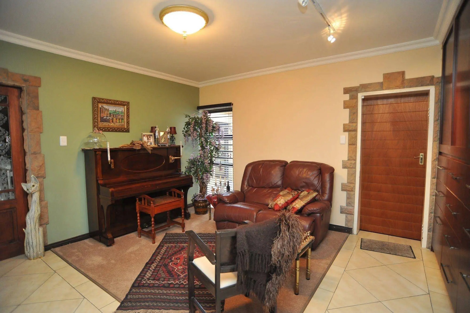 Sunset Manor Guest House