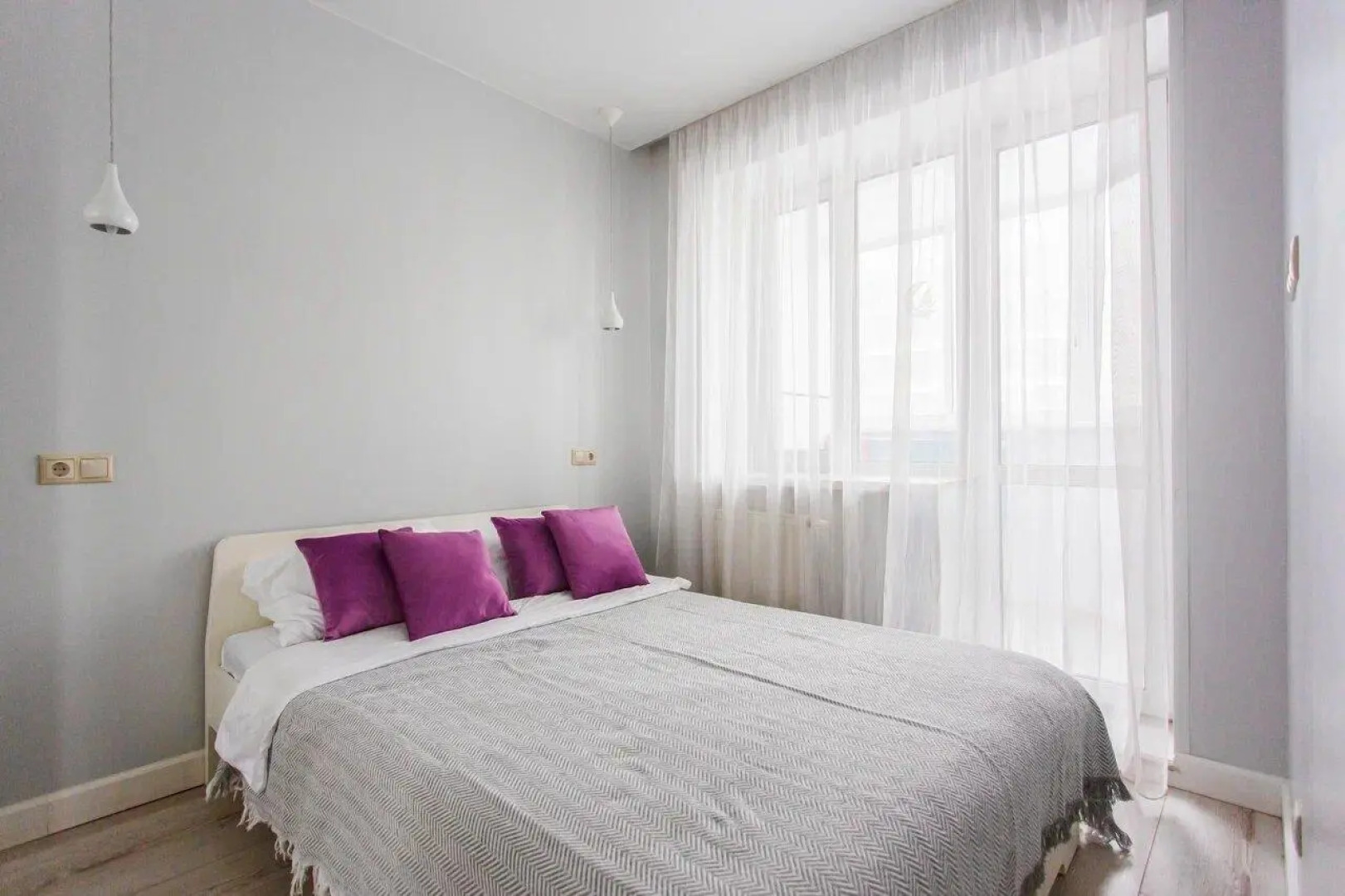 Moment House (Момент Хаус) на улице Народного Ополчения