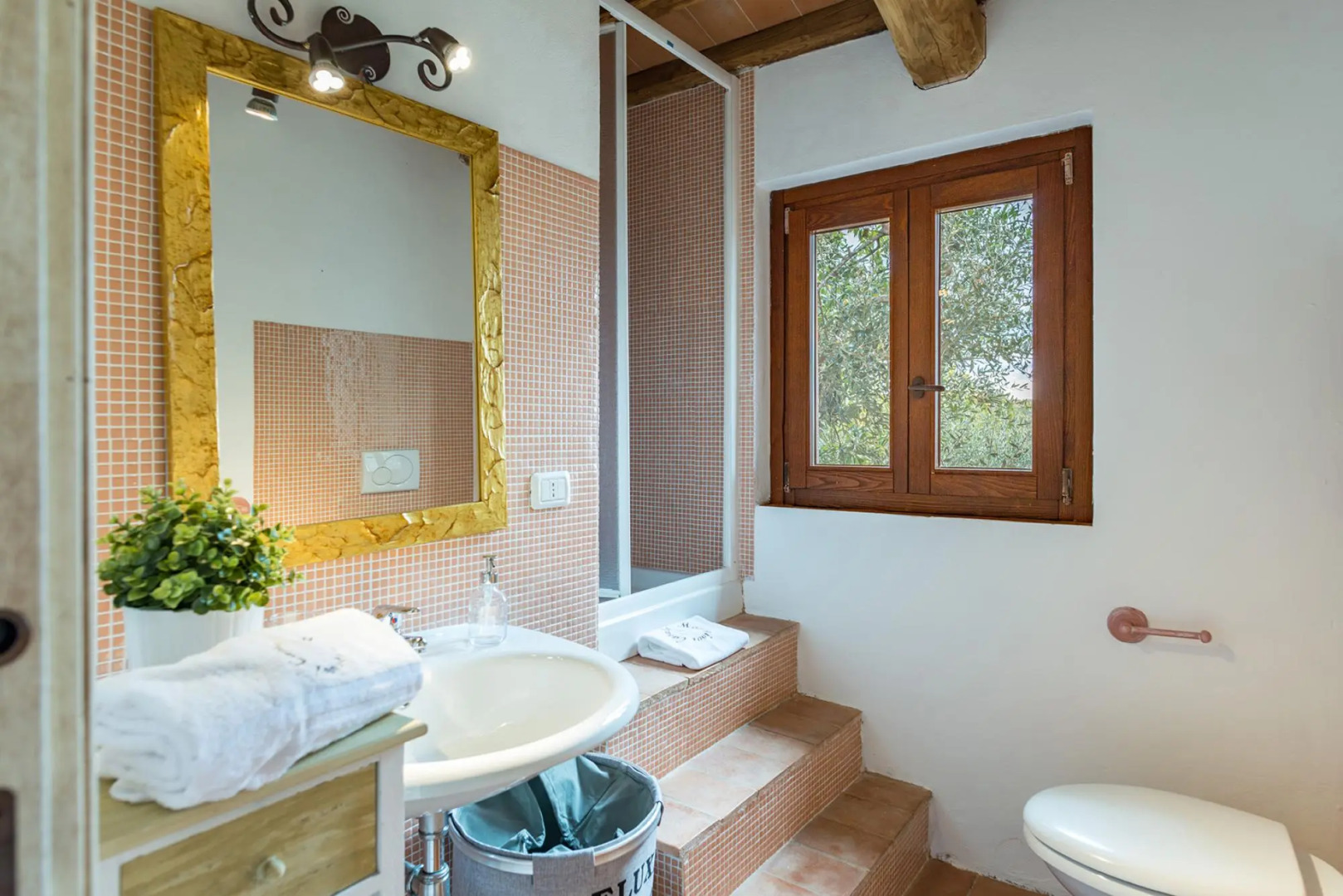 Casale Montegiovi 6 4