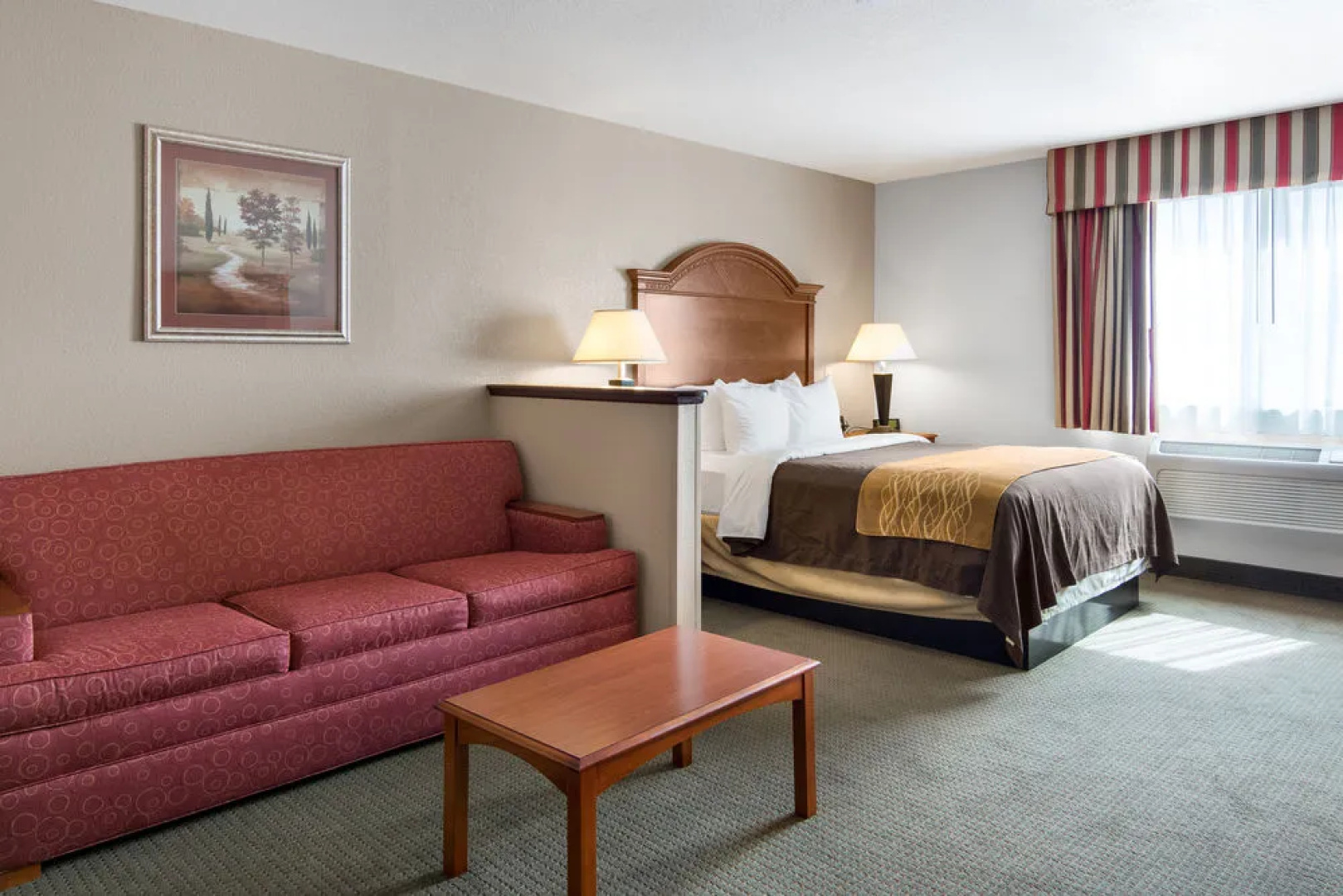 Comfort Inn & Suites