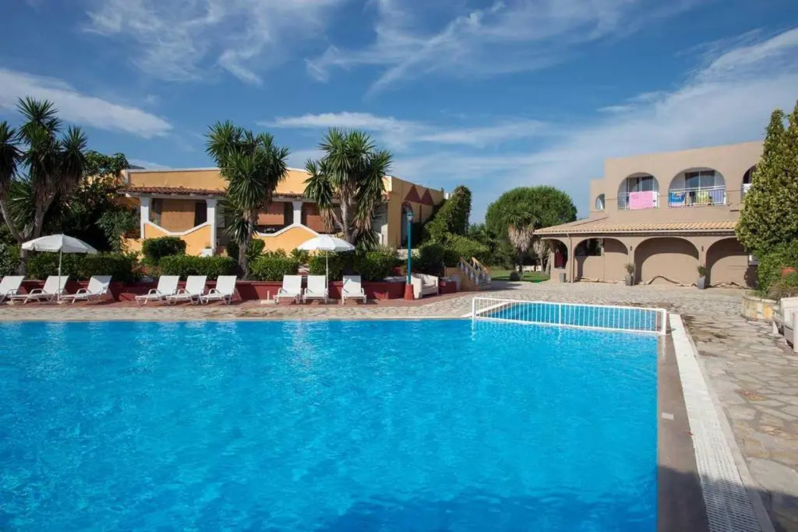 Bristol Residence ( B.Lagoon)