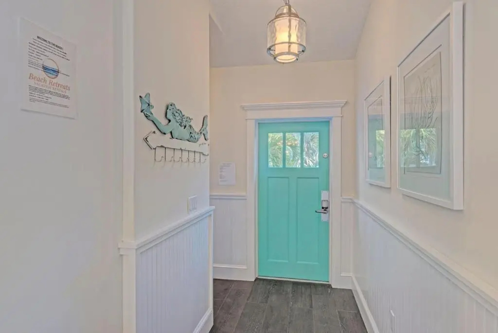 4 Bed 3 Bath BUNGALOW Heated Pool and Spa Bikes Kayaks free WiFi