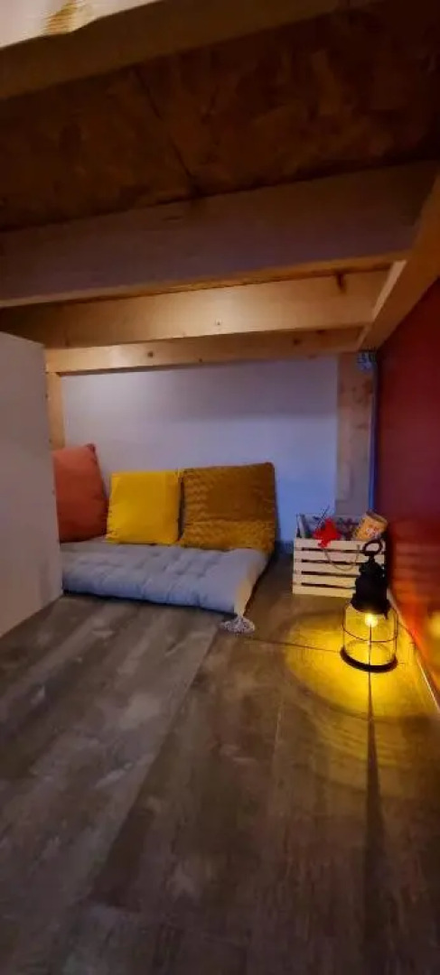 Maisonnette Avec Terrasse Et Parking - Madeleine, Il Etait Une Fois