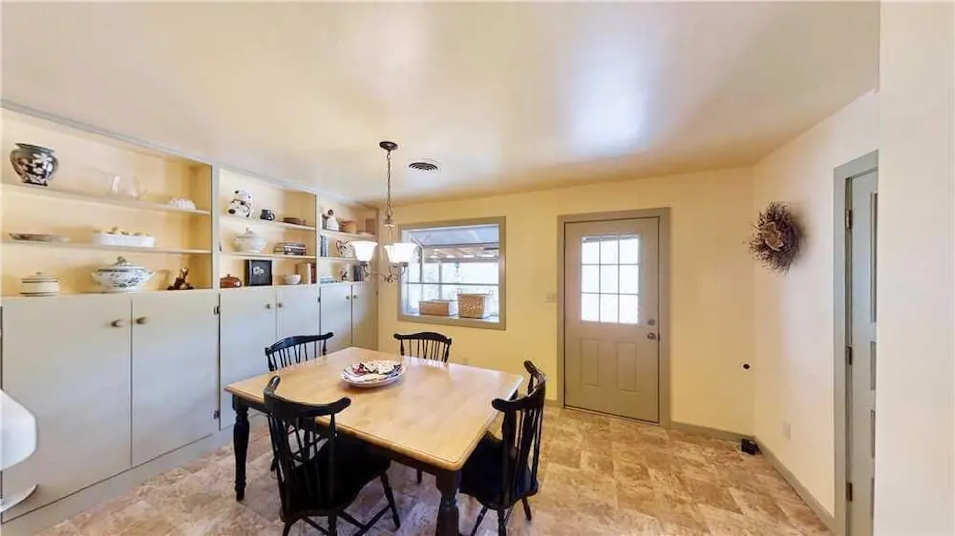 Pack Creek Lodge Suite by RedAwning