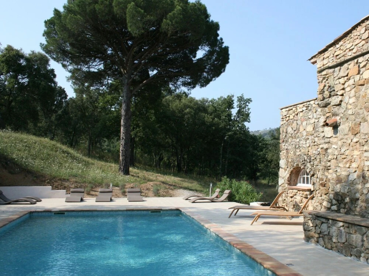 Beautiful House With Dishwasher Near the Popular St. Maxime