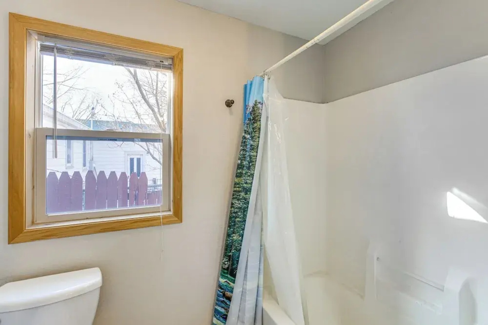 1 Mi to Downtown: Welcoming Winona Duplex