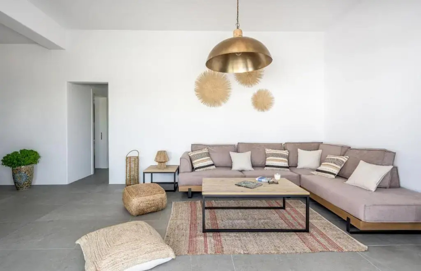 Elyos Boutique Apartments