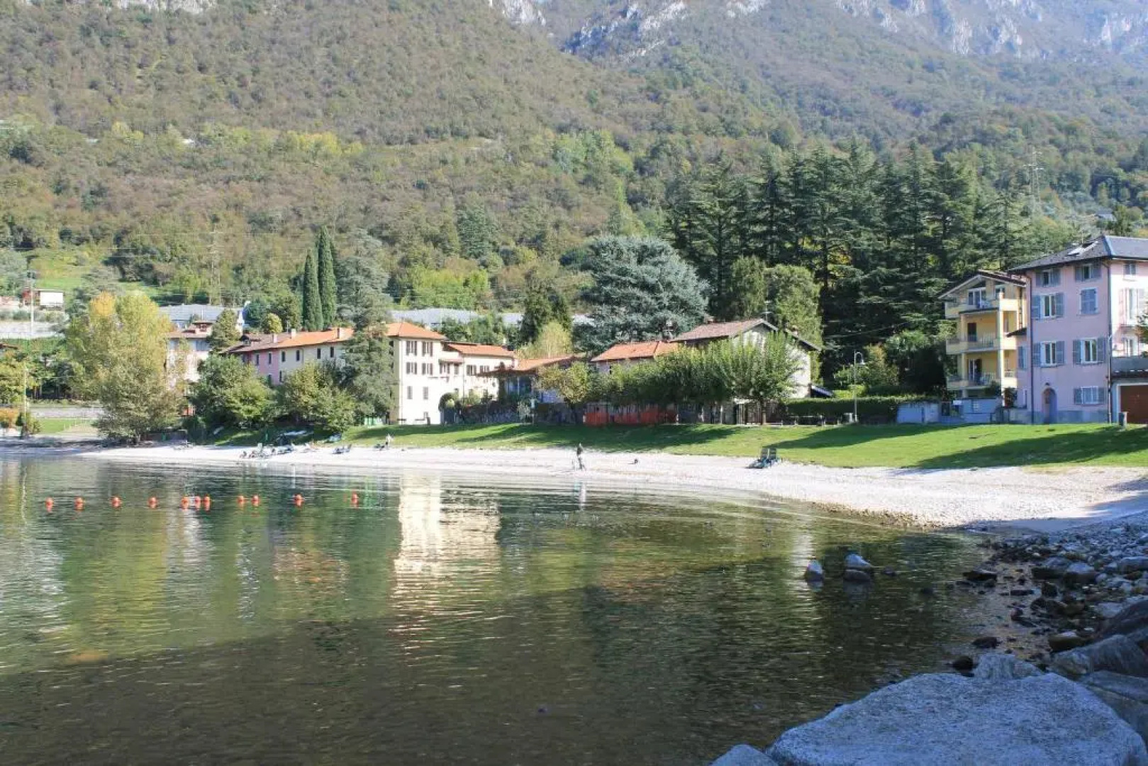 Balcony Lake View Apartment