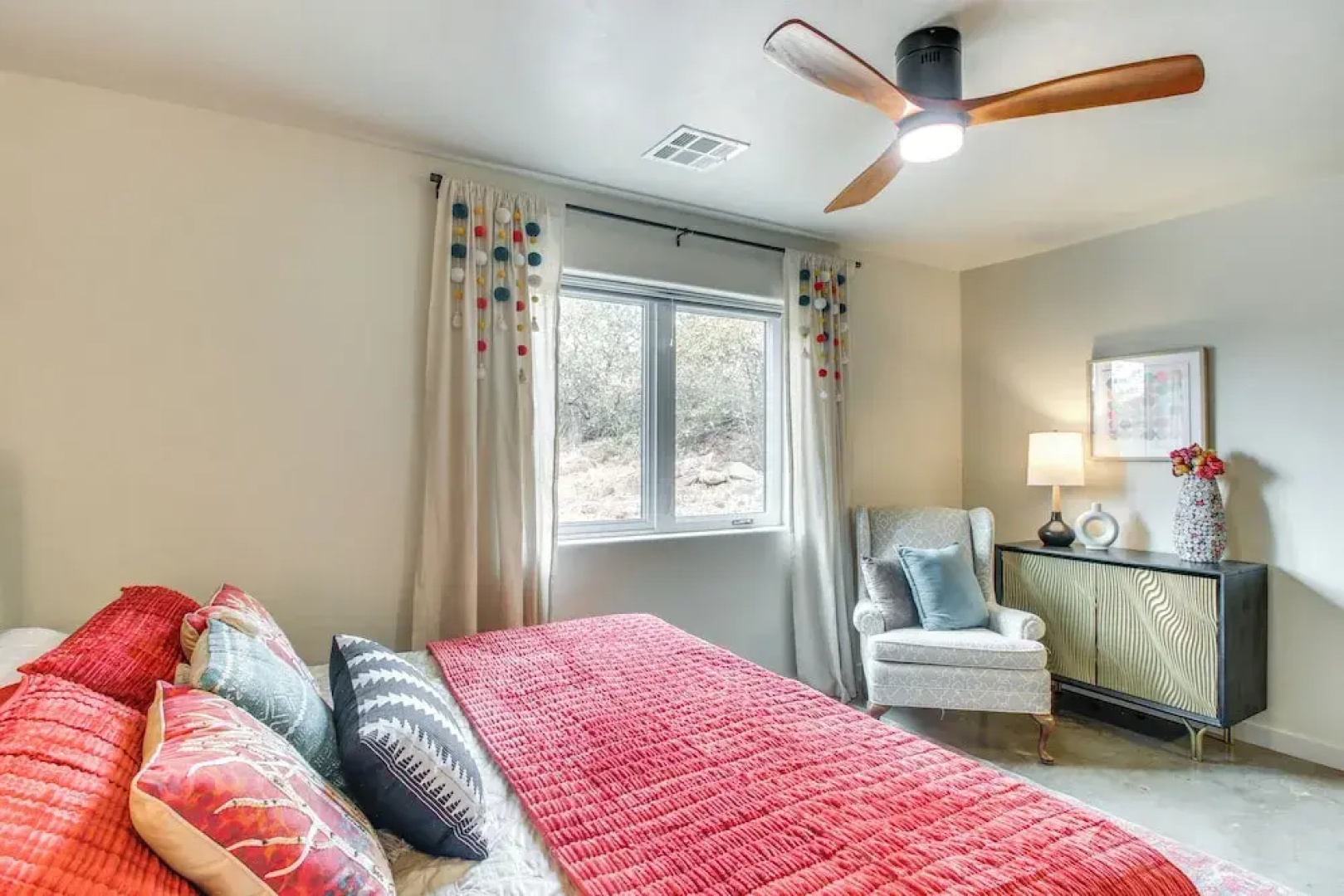 Modern Mtn-view Designer Home in Medicine Park