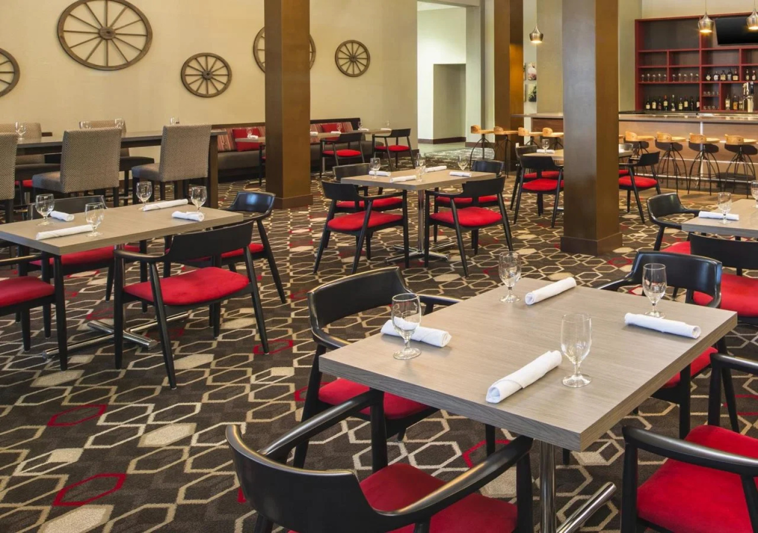 Four Points by Sheraton Bentonville