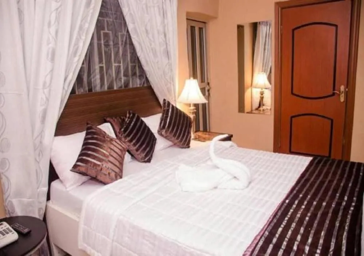 Integrity Hotels & Suites