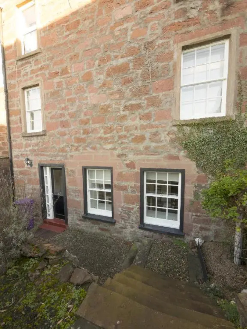 The Gallery Flat, 4 Tannage Brae