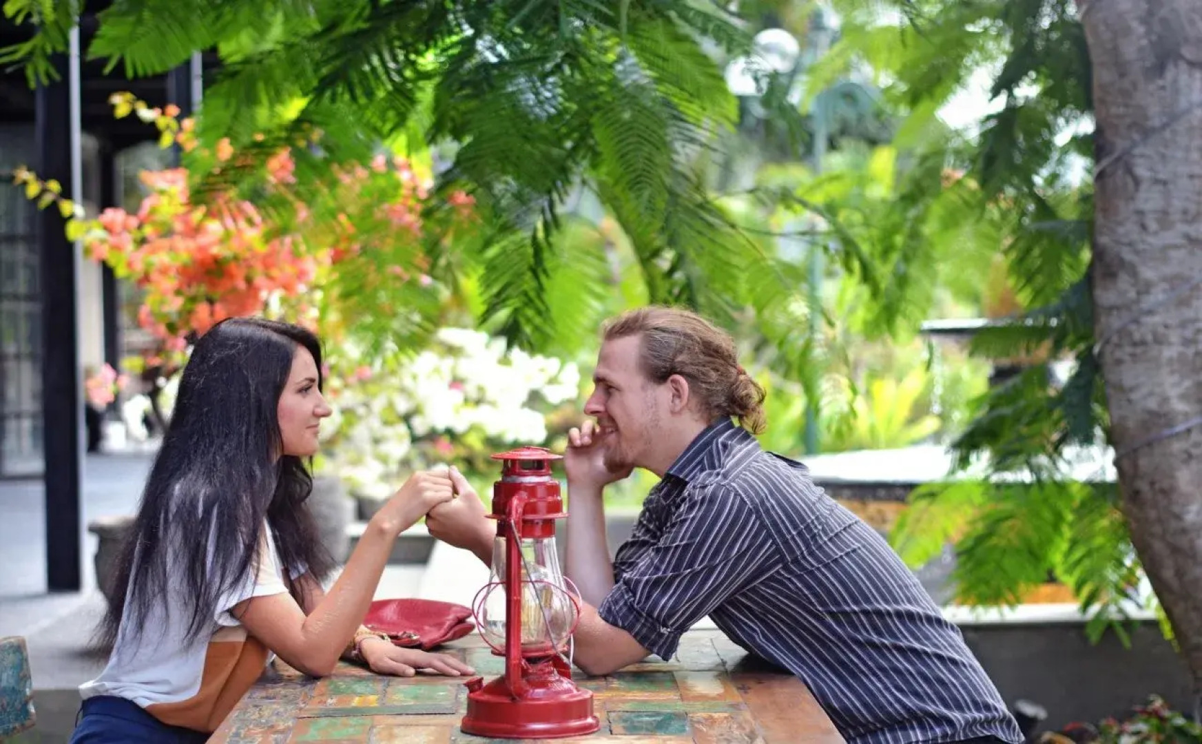 Sama Sama Suites and Restaurant