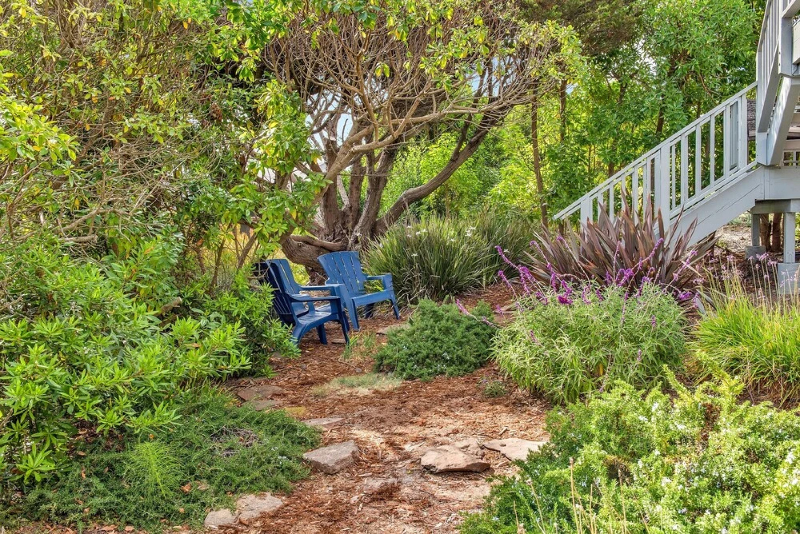 Stunning Ocean-view W/ Private Hot Tub 3 Bedroom Home