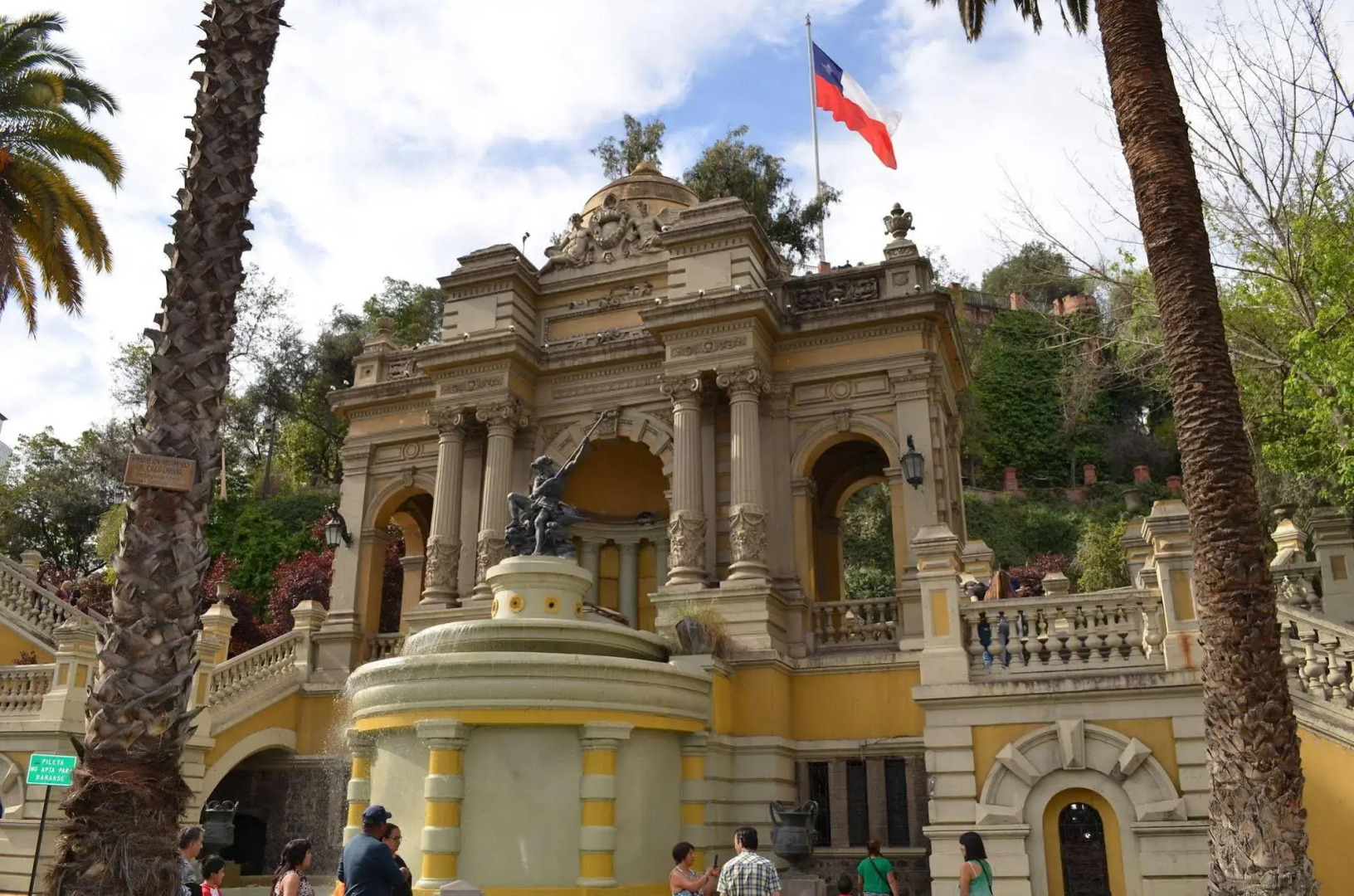 Plaza San Isidro Apartments