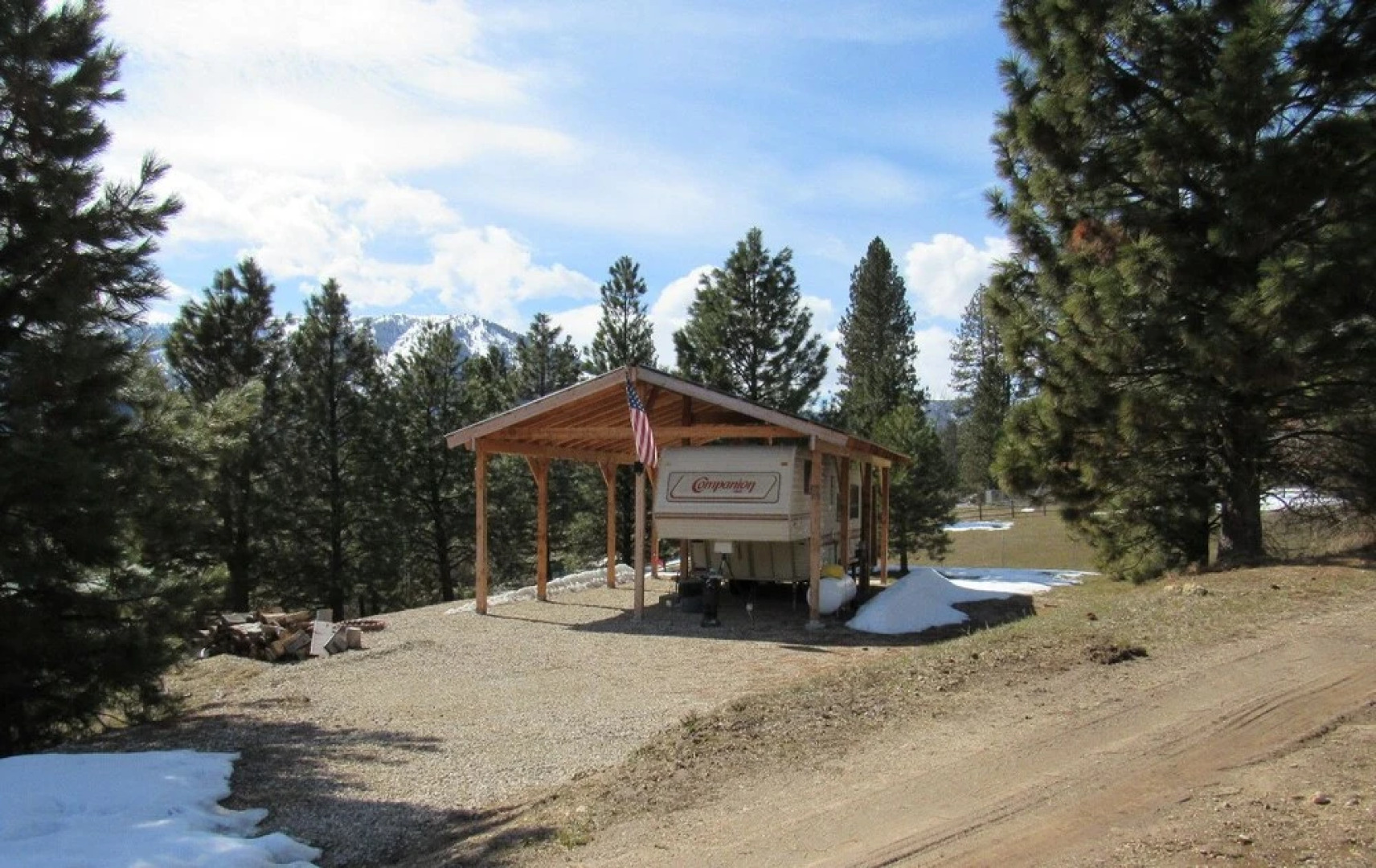 Uncle Billy Bob's Redneck Trailers Vacation Rentals-Bubba's Glamper #4