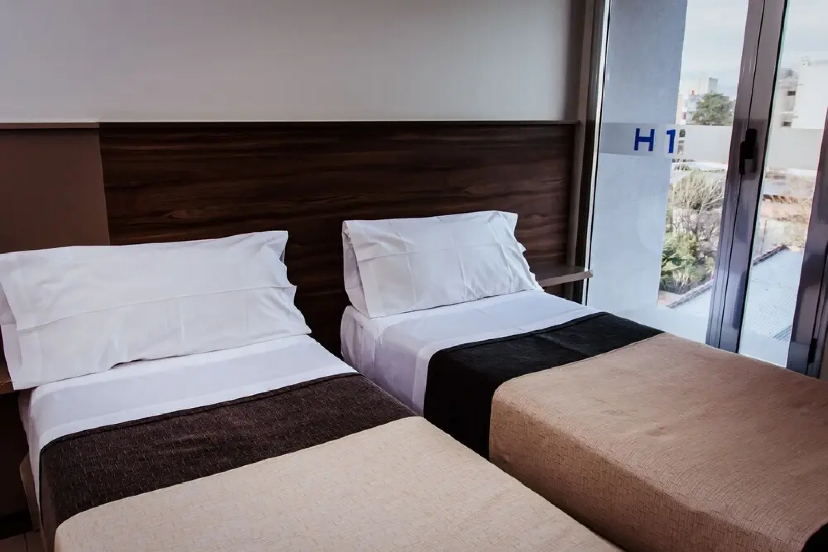 H1 Apartments Express
