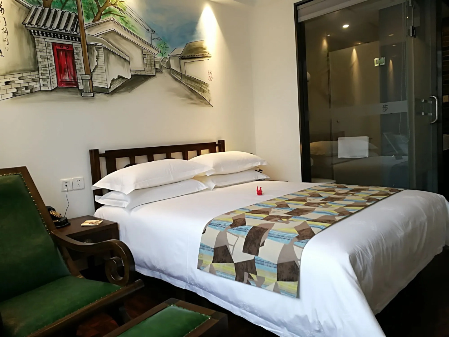 Nostalgia Hotel Near Beijing Panjiayuan Antique Market