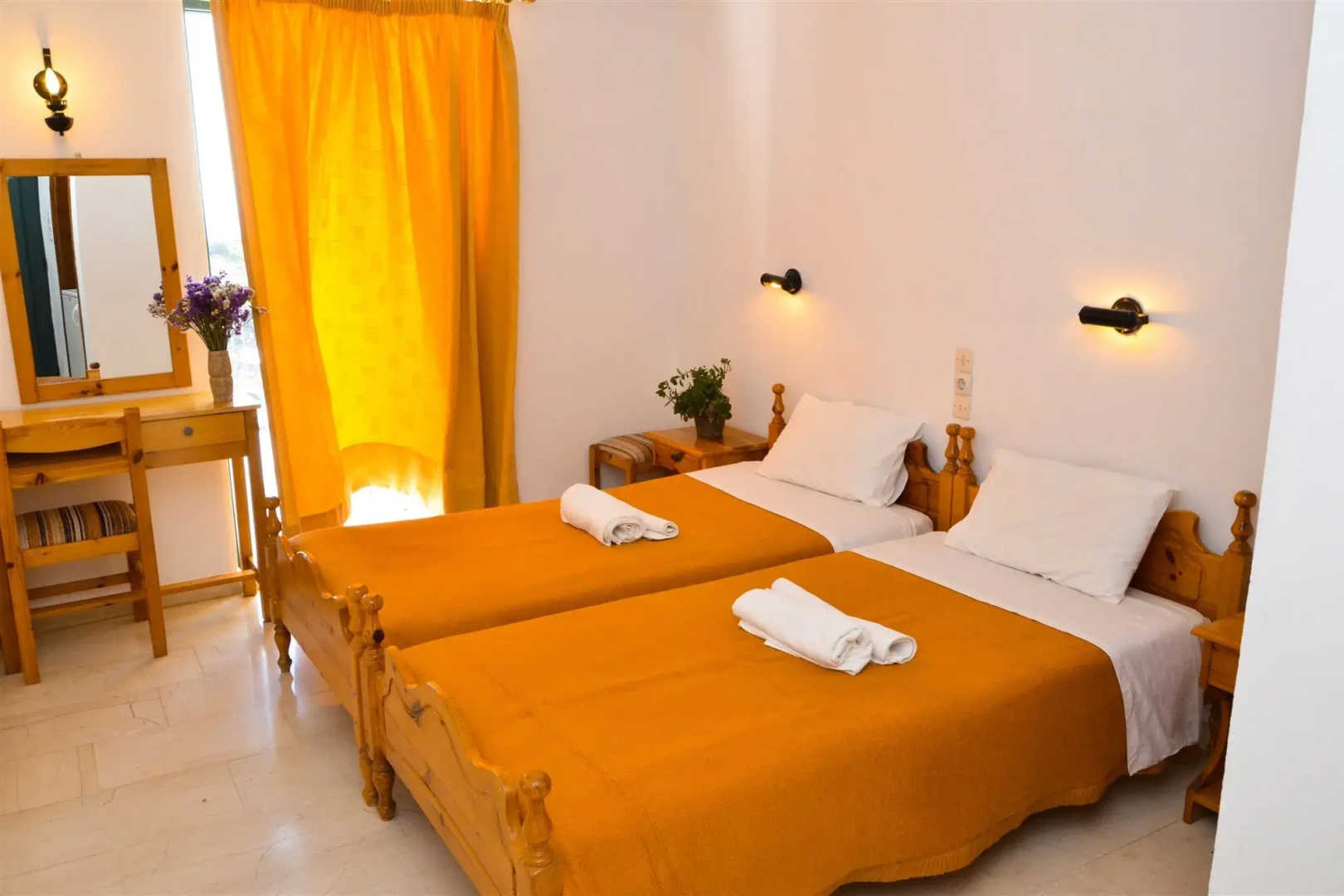 Iro Hotel