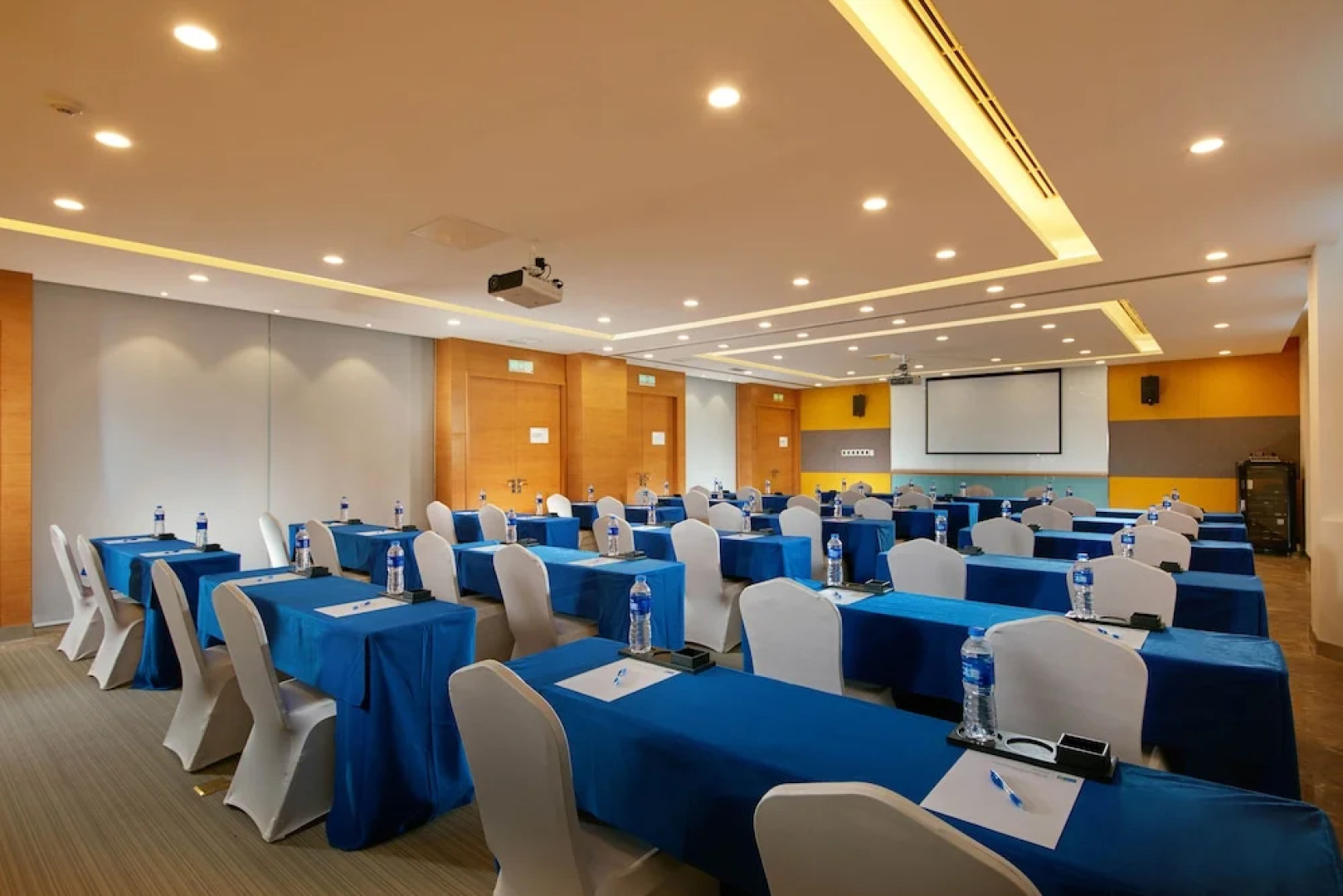 Holiday Inn Express Handan East