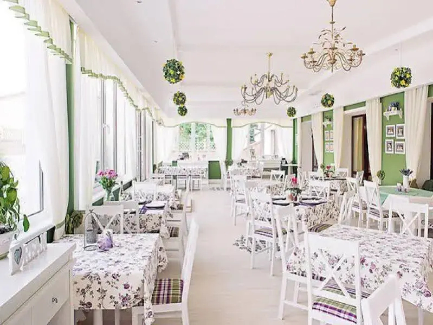 Отель Галерея