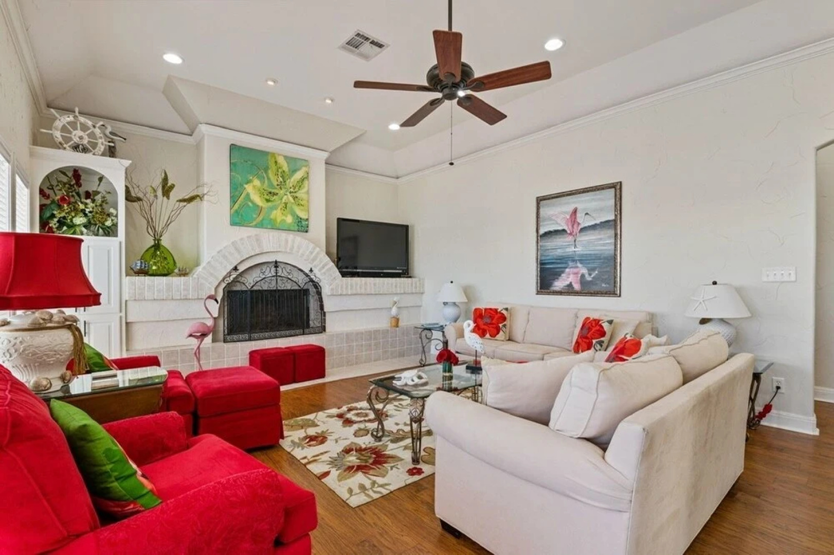 Little Pink - 2 Br Home