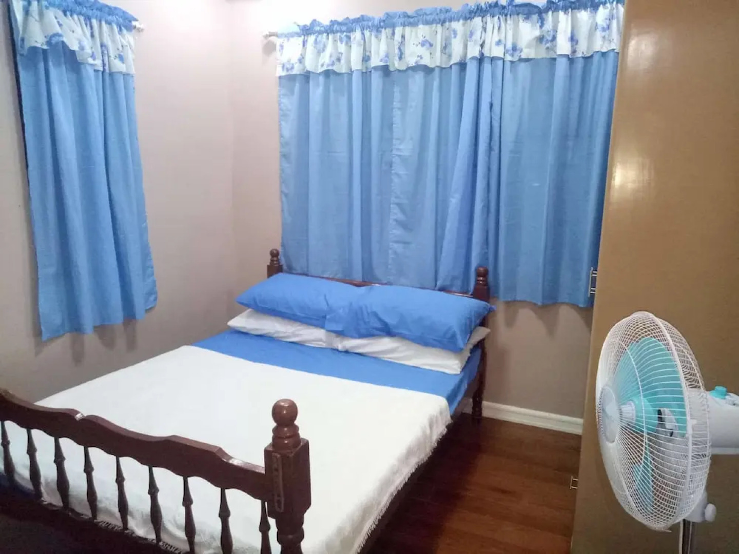 Fairlane 8th St. Extension